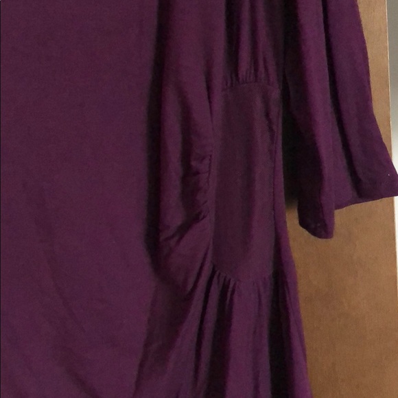 Smart Set Quarter Sleeve Top - Picture 2 of 5